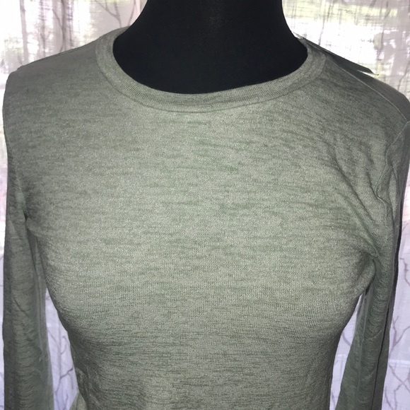 ❤️NWT forever 21 long sleeve t - Picture 2 of 3